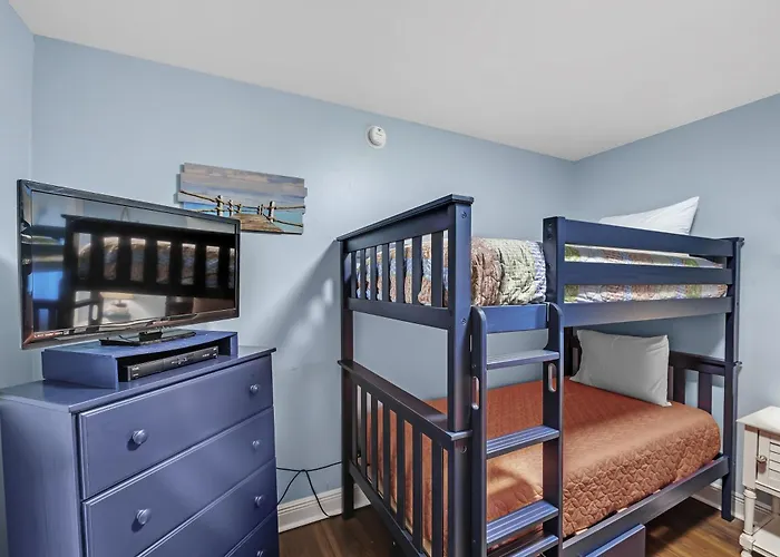 Gulf Village Unit 109 * Gulf Shores